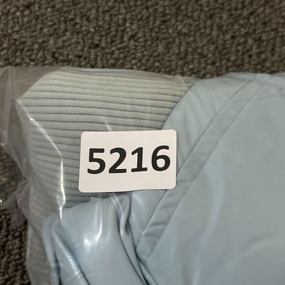 Gap Winter Puffer Vest Women Size S Light Blue Polyester Full Button Zip Pockets - Picture 10 of 10